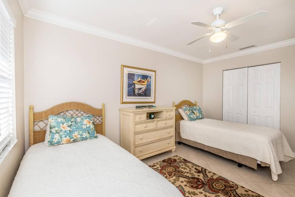 Ocean Vacation Breeze Lantana Exterior foto