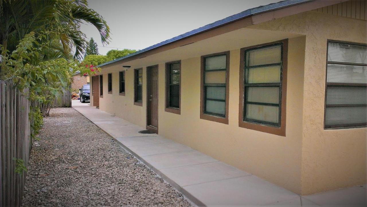 Ocean Vacation Breeze Lantana Exterior foto