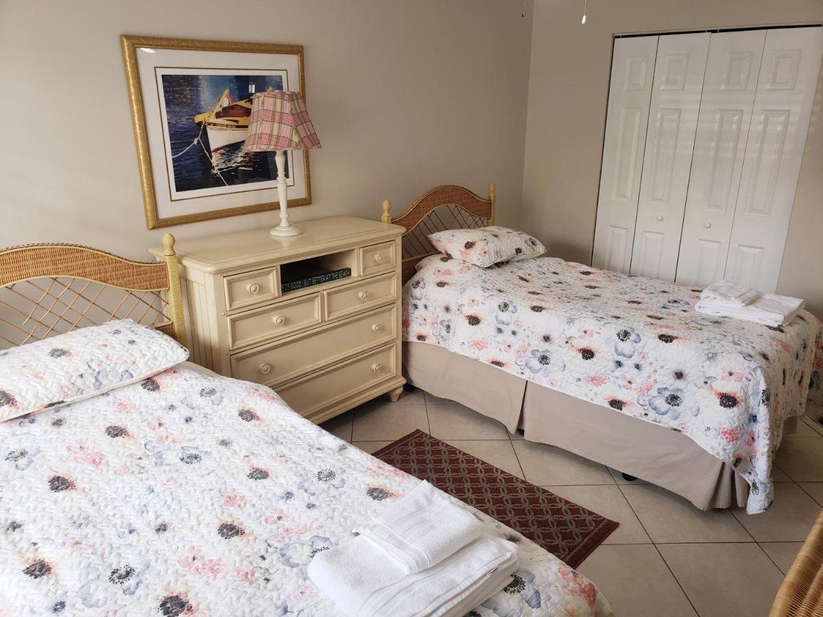 Ocean Vacation Breeze Lantana Exterior foto
